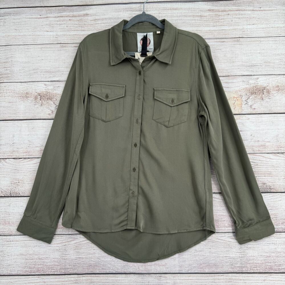 Ash & Ember Brentwood Two Pocket Button up Shirt Women's‎ Size Small Army Green
